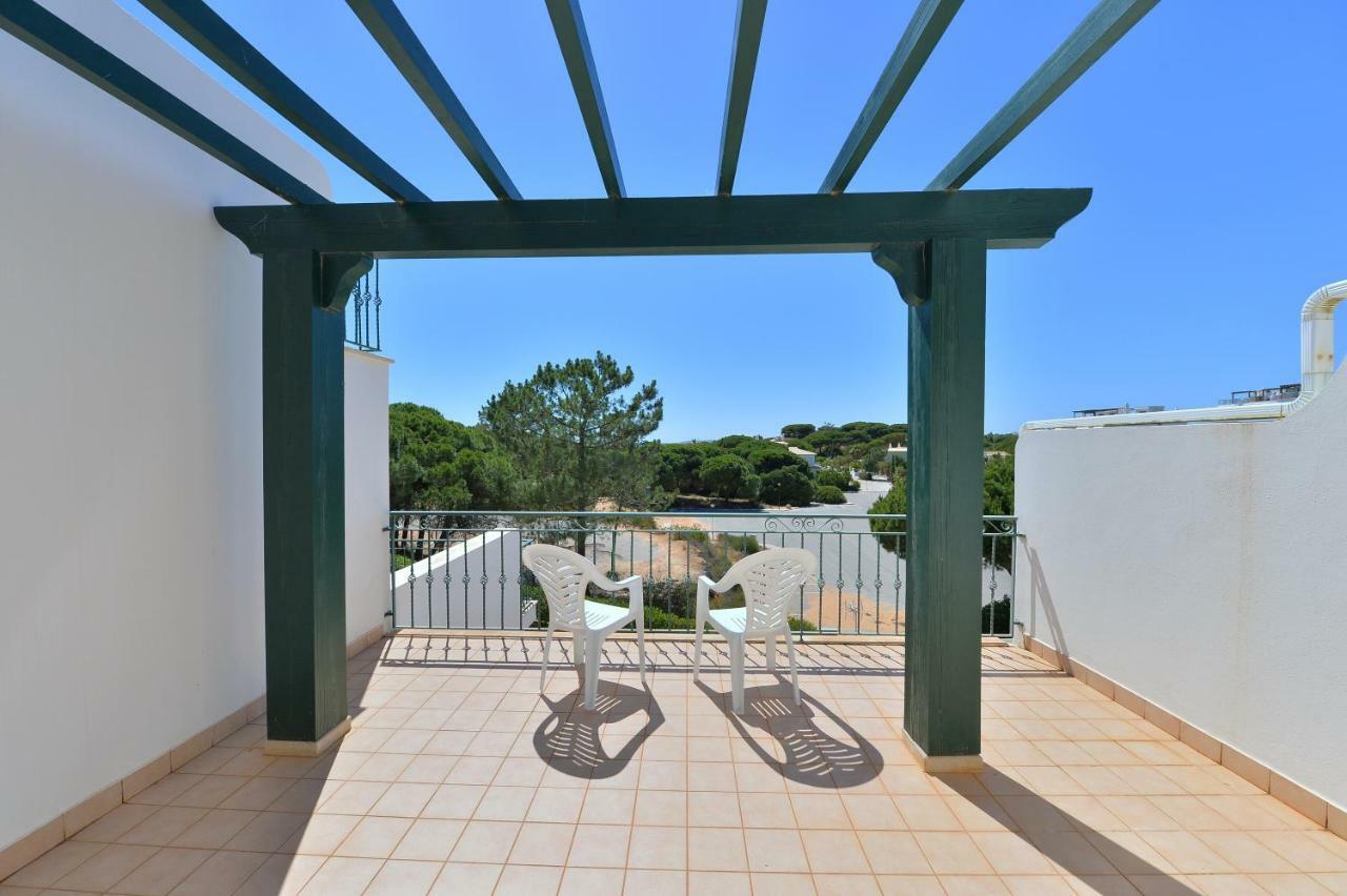 Townhouse Next To Falesia Beach Albufeira Exterior foto